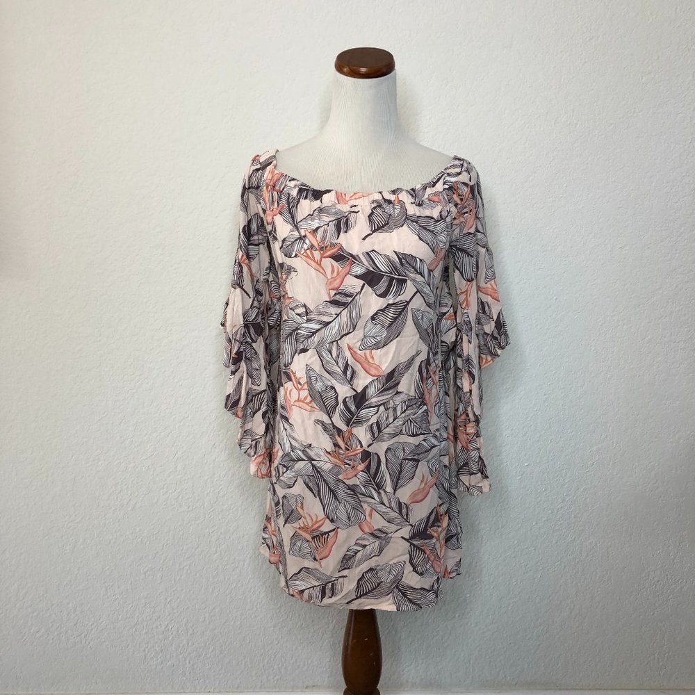 Sun-Drenched Daydream Off-the-Shoulder Dress CN - Picture 6 of 14